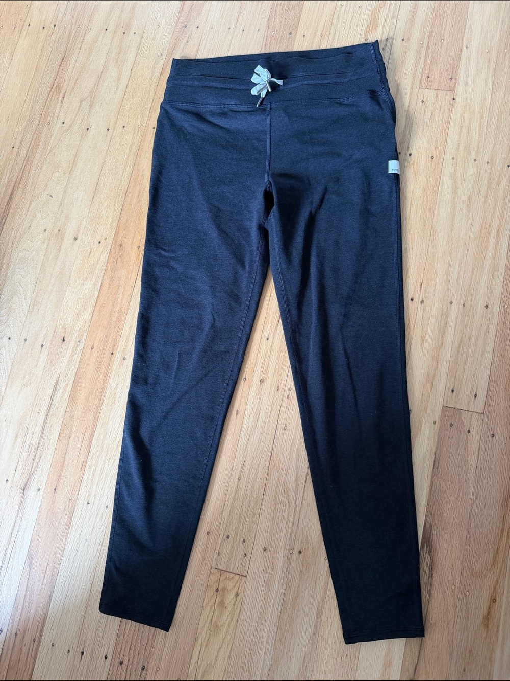 Vuori Halo Vintage Legging in Black